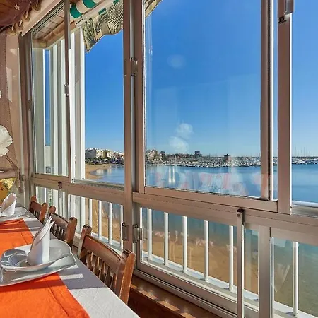 Mirando Al Mar * Torrevieja